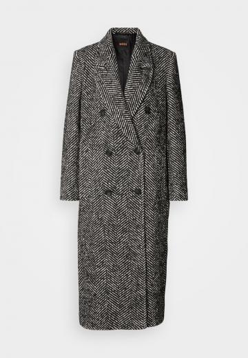 Шерстяное пальто