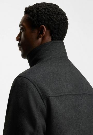 Короткое пальто