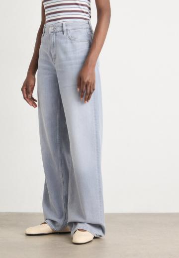 Свободные джинсы
