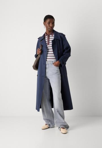 Свободные джинсы