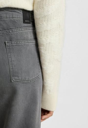 Свободные джинсы