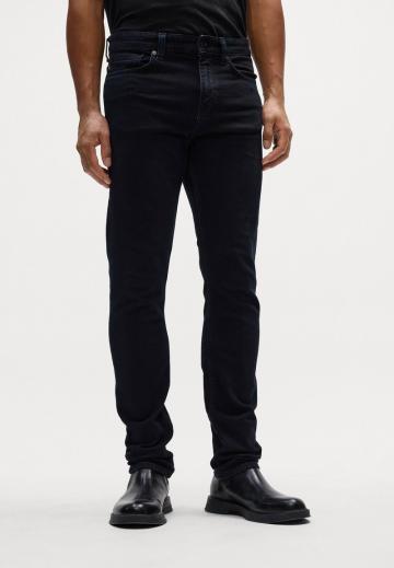 Узкие джинсы