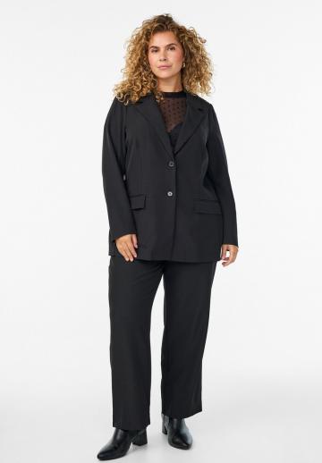 Короткое пальто