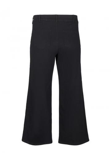 Клешеные джинсы