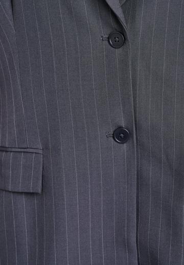 Короткое пальто