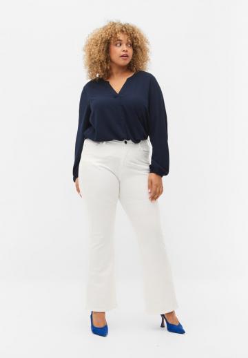 Клешеные брюки