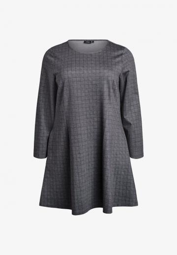 Короткое платье