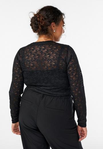 Кружевная блузка