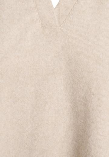 Вязаное платье