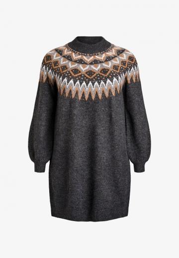 Вязаное платье