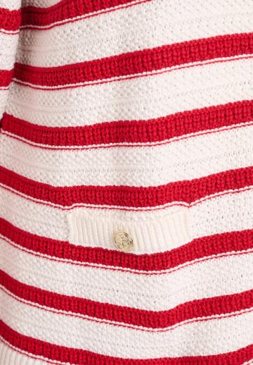 Вязаная кофта