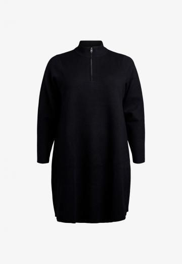 Вязаное платье