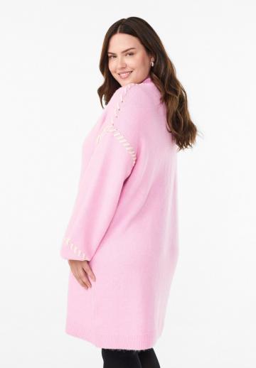 Вязаное платье