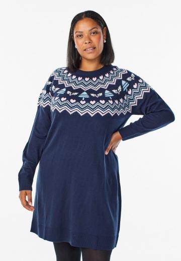 Вязаное платье