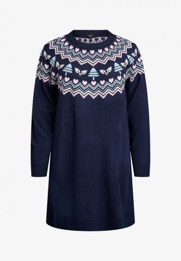 Вязаное платье