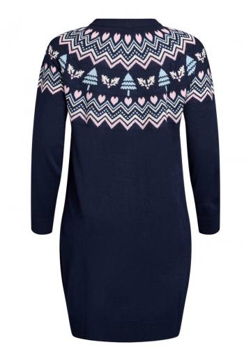 Вязаное платье