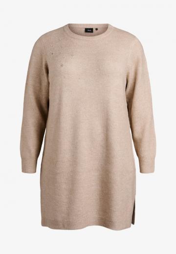 Вязаное платье