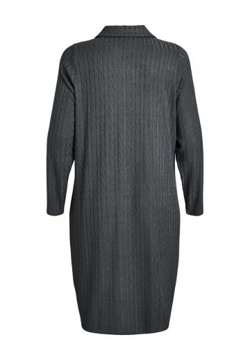 Вязаное платье