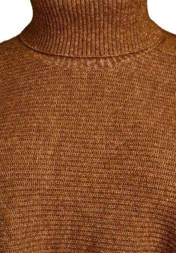 Длинный пуловер