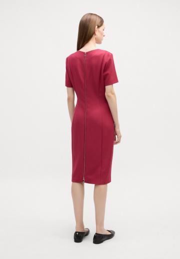 Платье футляр