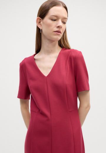 Платье футляр