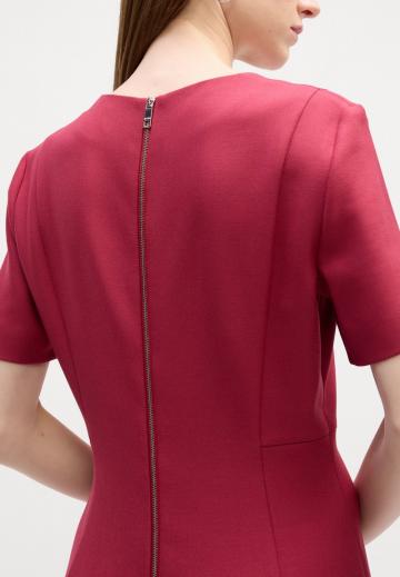 Платье футляр