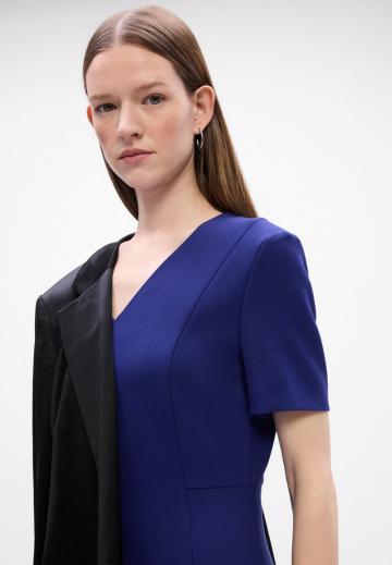 Платье футляр