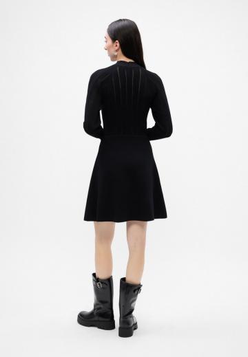 Вязаное платье