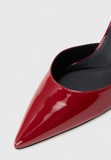 Туфли с ремешком