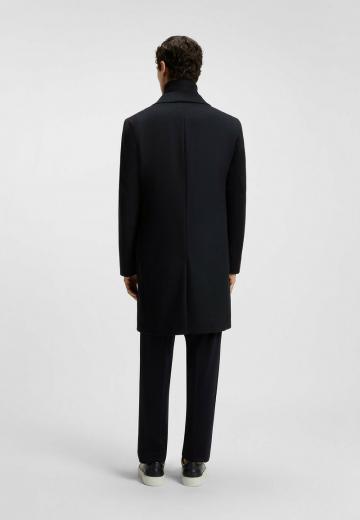 Короткое пальто