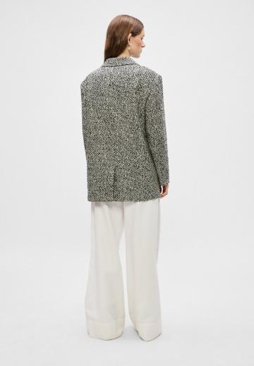 Короткое пальто