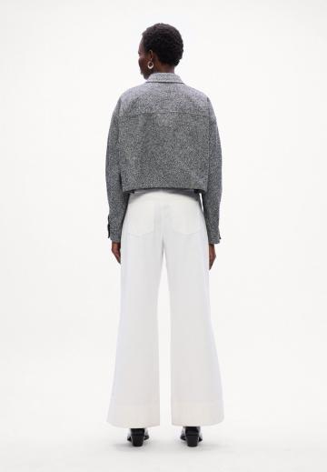 Короткая куртка