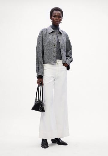 Короткая куртка