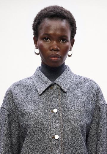 Короткая куртка