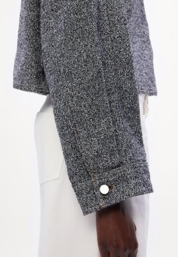 Короткая куртка