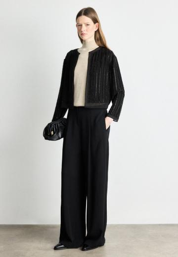 Короткая куртка