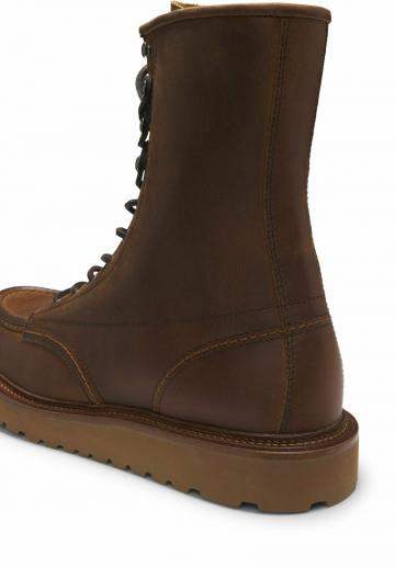 Ботинки на шнуровке