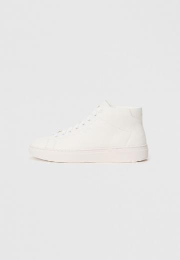 Высокие кеды