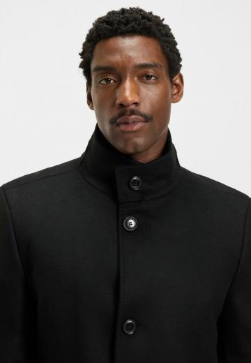 Короткое пальто