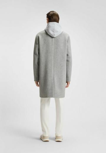 Короткое пальто