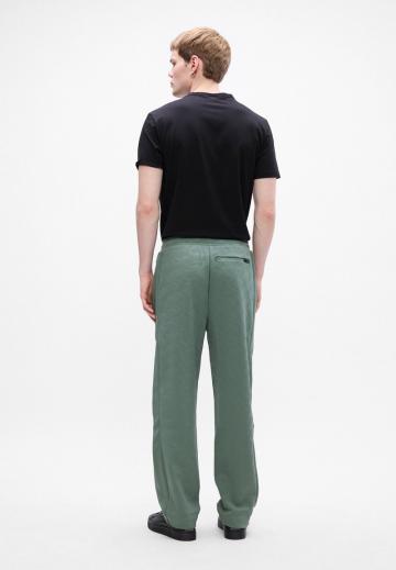 Спортивные штаны