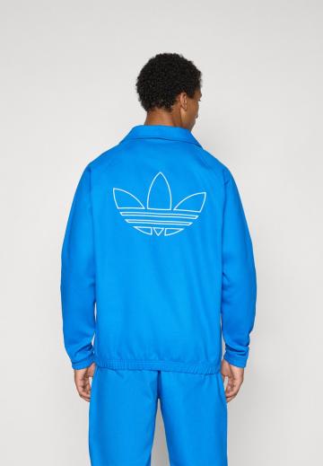 Спортивная кофта