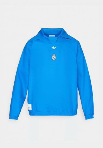 Спортивная кофта