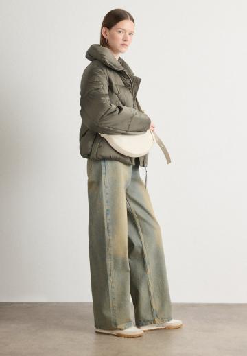 Зимняя куртка