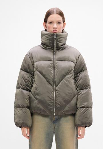 Зимняя куртка