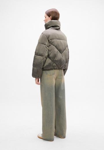 Зимняя куртка