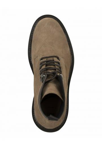 Ботинки на шнуровке