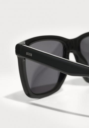 Солнечные очки