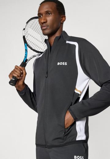 Спортивная куртка