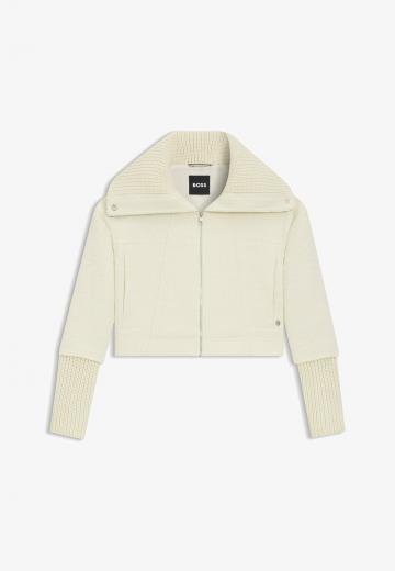 Вязаная кофта